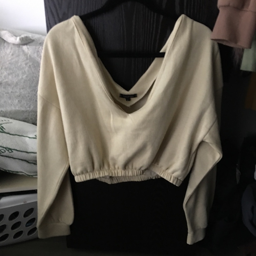 BOOHOO Pale Yellow Cropped Hoodie